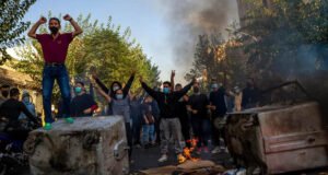 ইরানে এবারের প্রতিবাদ-বিক্ষোভ কেন আগের আন্দোলনের চেয়ে ভিন্ন