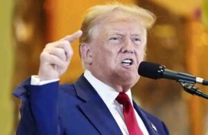 ইরানে আজ ‘কঠোর আঘাত হানার’ হুমকি দিলেন ট্রাম্প