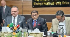 ১২ এপ্রিল থেকে ঢাকাসহ কয়েক সিটিতে হামের টিকা শুরু: স্বাস্থ্যমন্ত্রী