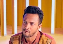‘১ কোটি টাকা দিলে কেস থেকে নাম উঠিয়ে দেবে’—দাবি সাকিব আল হাসানের
